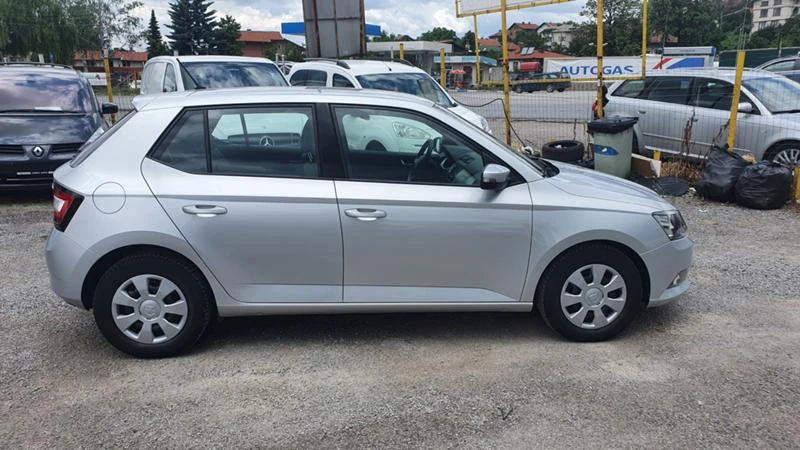 Skoda Fabia 1.2i ГАЗ.ИНЖ. Eur.6B - изображение 7