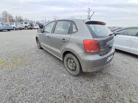 VW Polo 1.2 Бензин, снимка 4 - Автомобили и джипове - 46101021