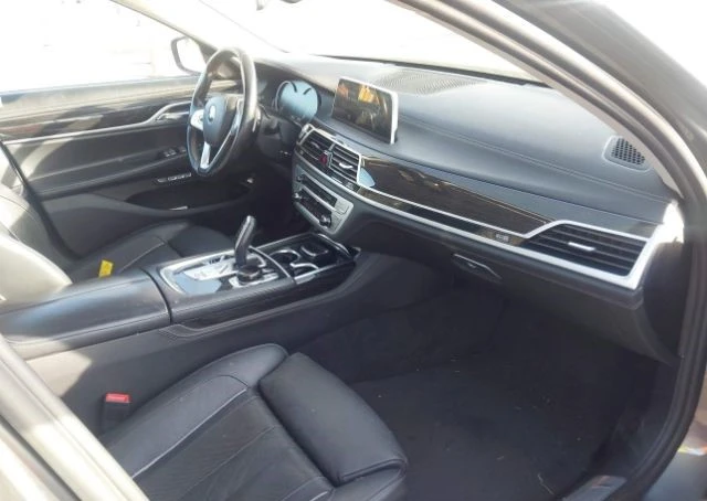 BMW 740 740I * Крайна цена след всички такси*  - изображение 10