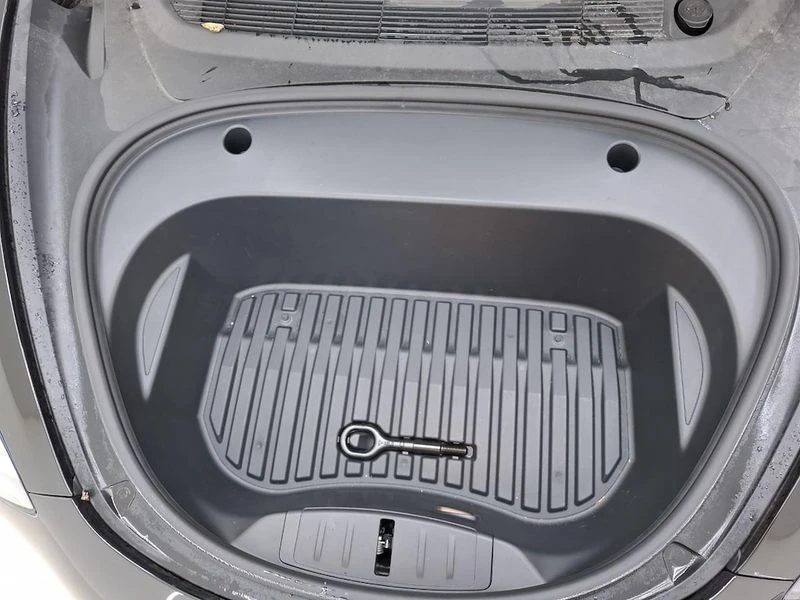 Tesla Model 3, снимка 5 - Автомобили и джипове - 54748415