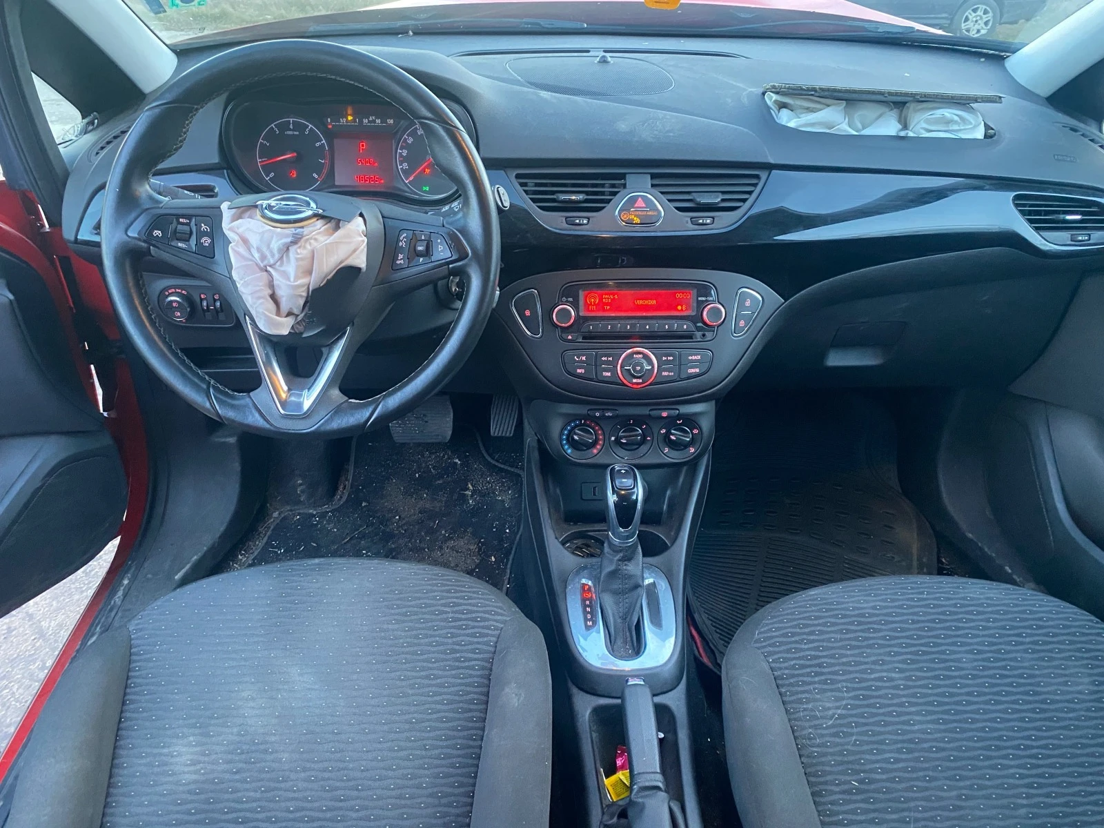 Opel Corsa 1.4 automatic - изображение 9