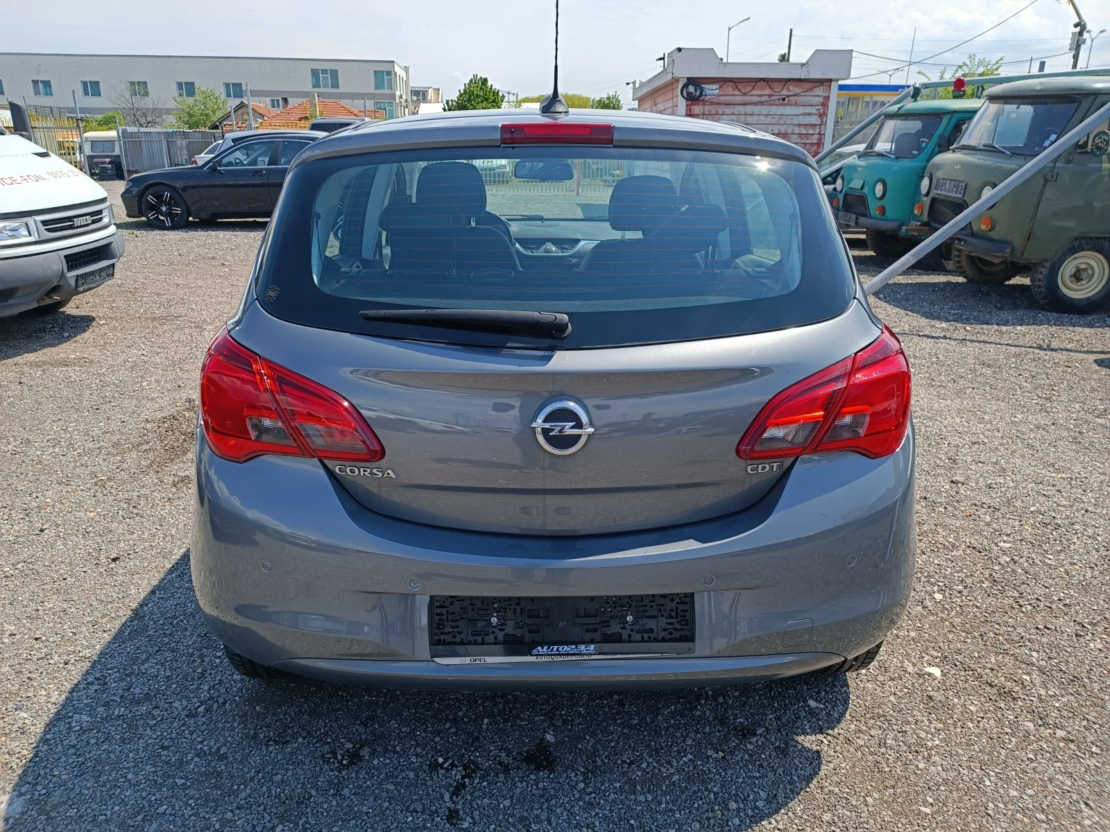 Opel Corsa 113000km. 2015г. 1.3CDTI  - изображение 5