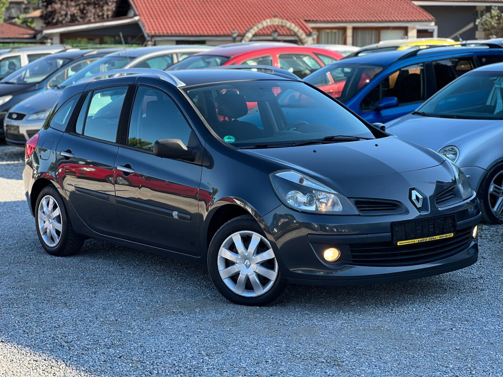 Renault Clio 1.2i 101кс КЛИМАТИК -50% ОТ ЦЕНАТА ГРАДУШКА  - изображение 7