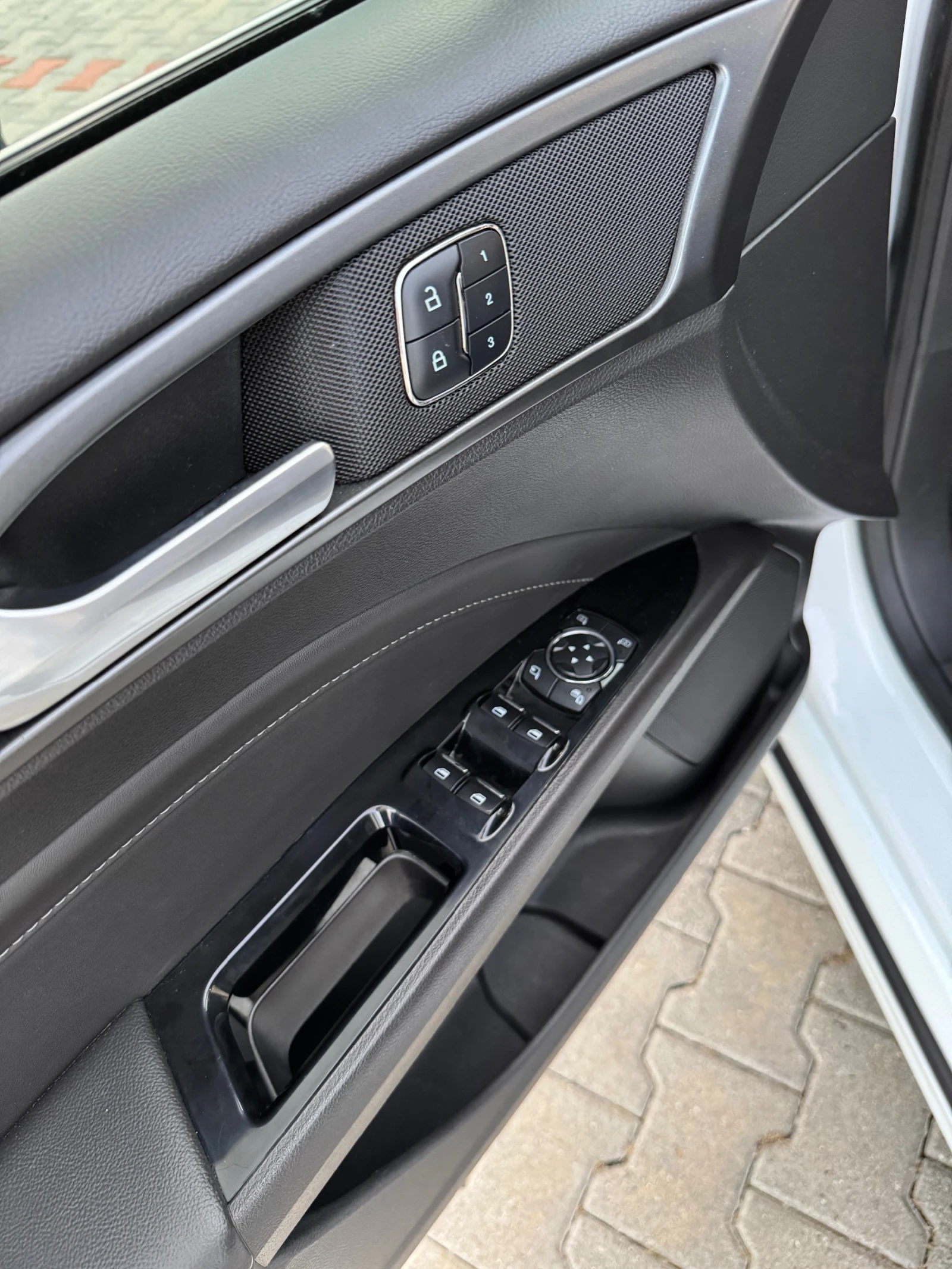 Ford Mondeo 2.0 - изображение 6