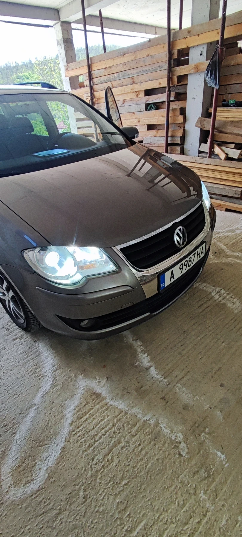 VW Touran  - изображение 7