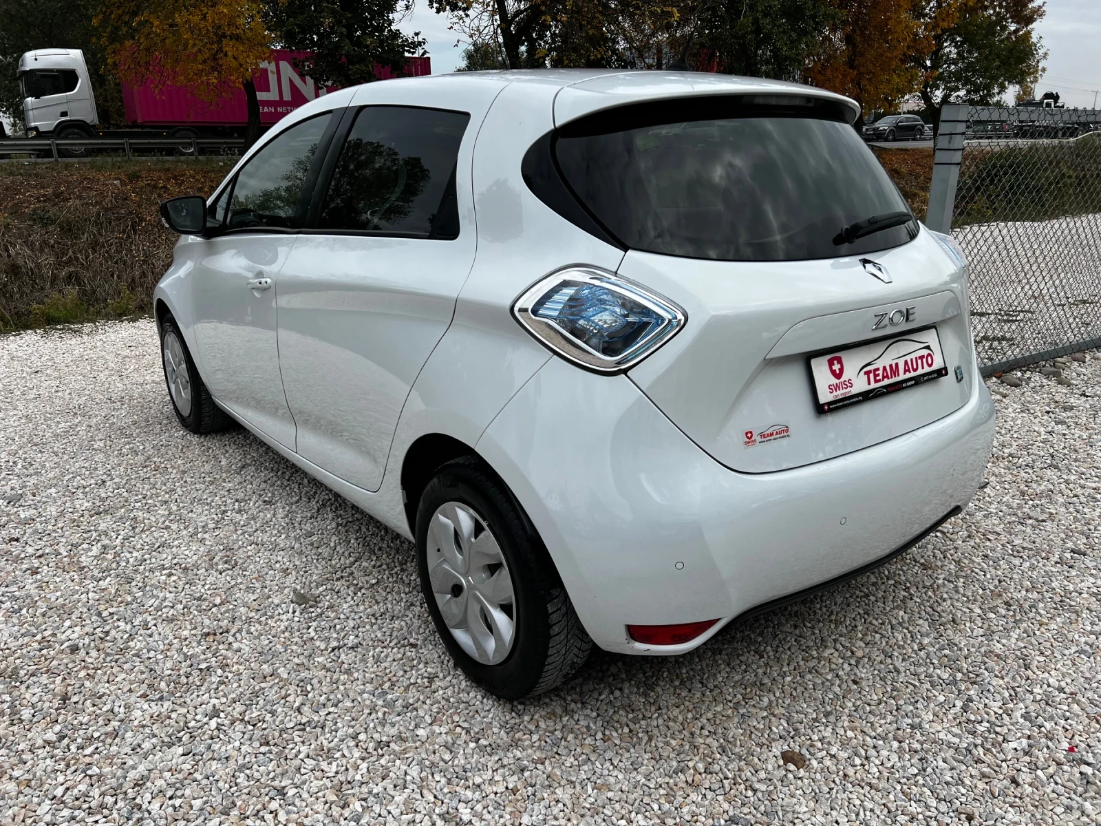 Renault Zoe  LIFE R240 - изображение 5