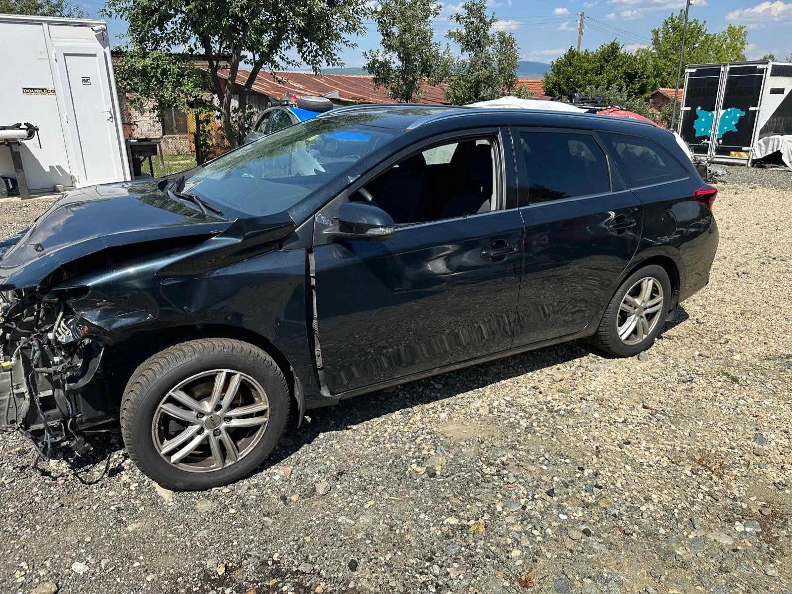 Toyota Auris 1.2 turbo 116 �� �� �����!  | Mobile.bg � ����������� 3
