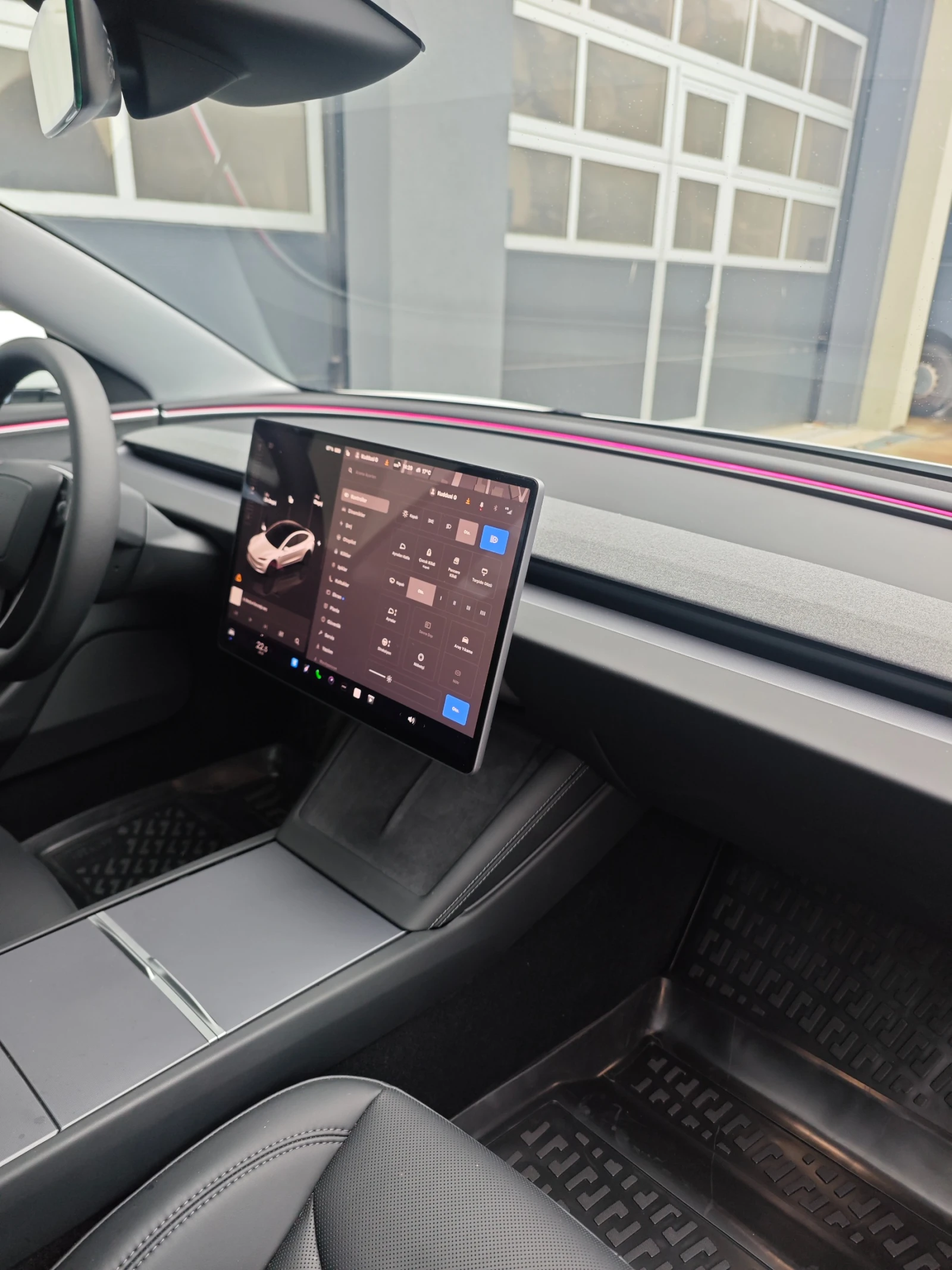 Tesla Model 3  - изображение 9