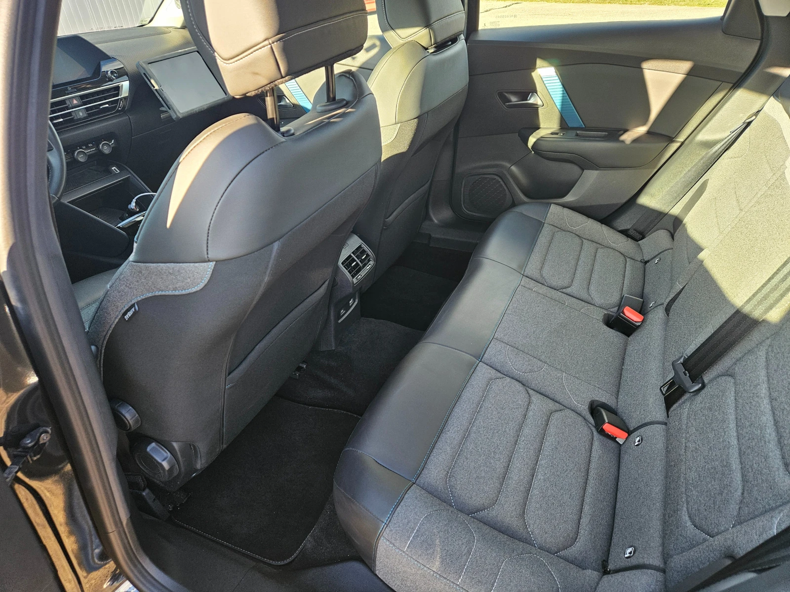 Citroen C4  50KWh/HEAD UP/LED/3-�����/CAMERA | Mobile.bg � ����������� 9