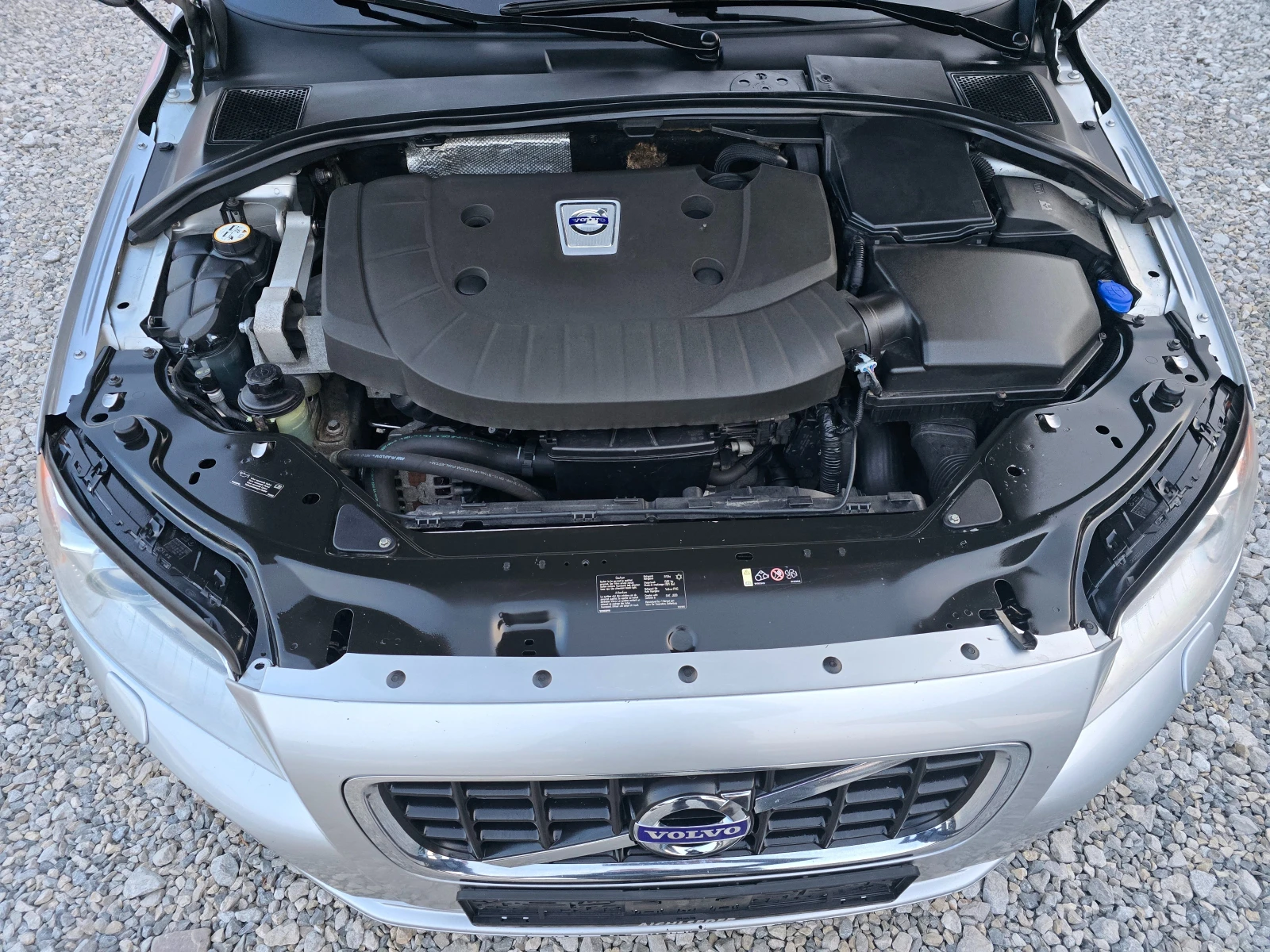 Volvo V70 2.0D NAVI KLIMATRON, снимка 17 - Автомобили и джипове - 53894527