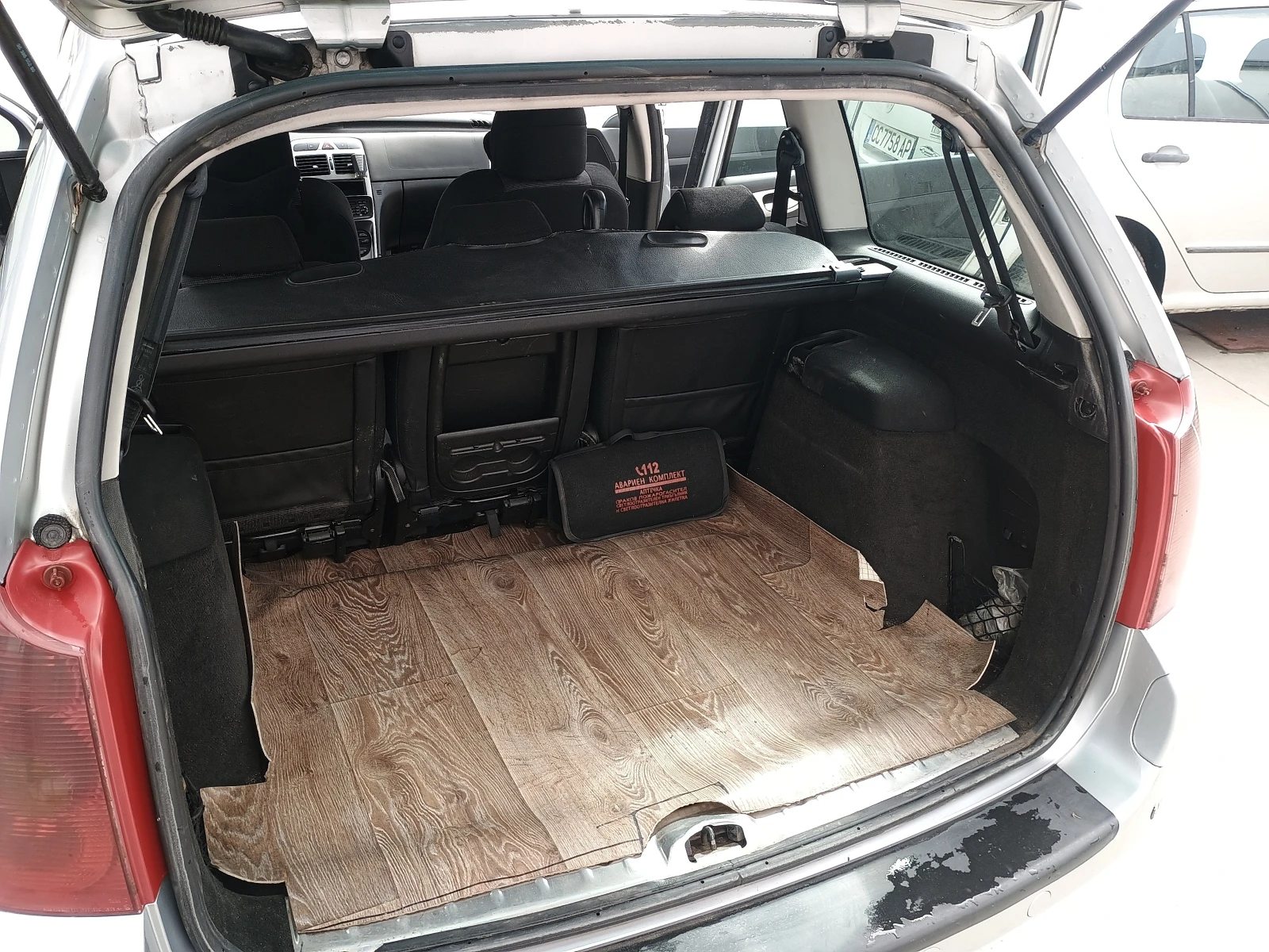 Peugeot 307, снимка 6 - Автомобили и джипове - 54080812