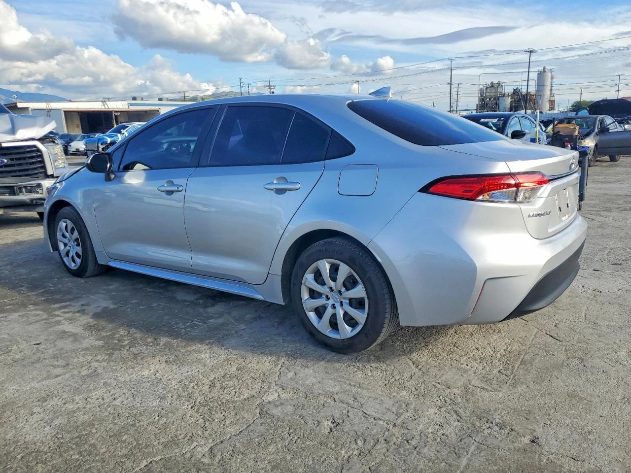 Toyota Corolla Hybrid| Реална цена до София!, снимка 2 - Автомобили и джипове - 54526272