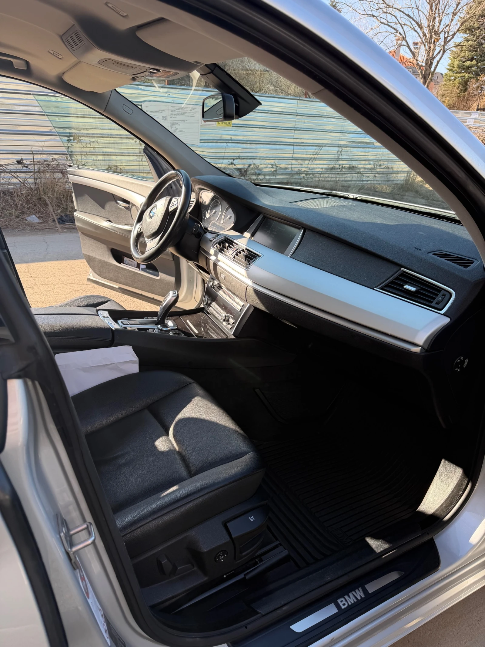 BMW 5 Gran Turismo 520D, снимка 12 - Автомобили и джипове - 54712201