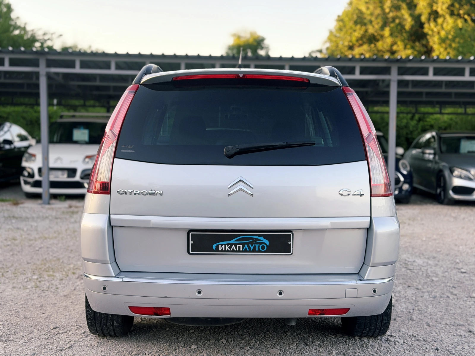 Citroen Grand C4 Picasso 2.0i ГАЗ ИТАЛИЯ, снимка 4 - Автомобили и джипове - 54829175