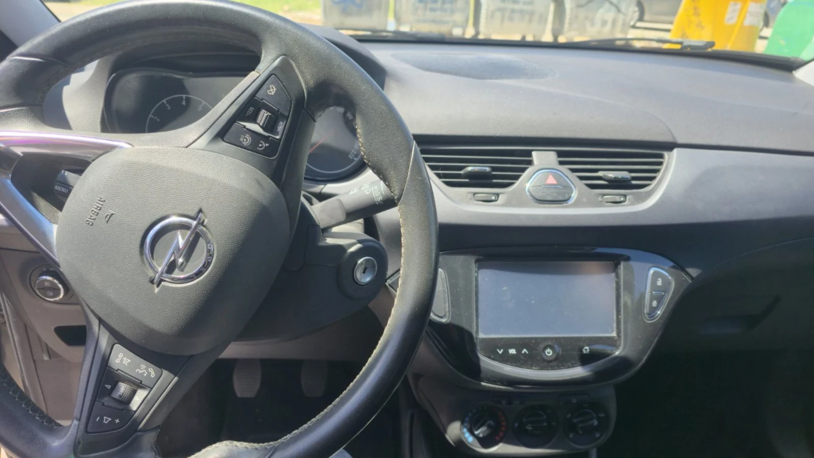 Opel Corsa, снимка 5 - Автомобили и джипове - 54903654