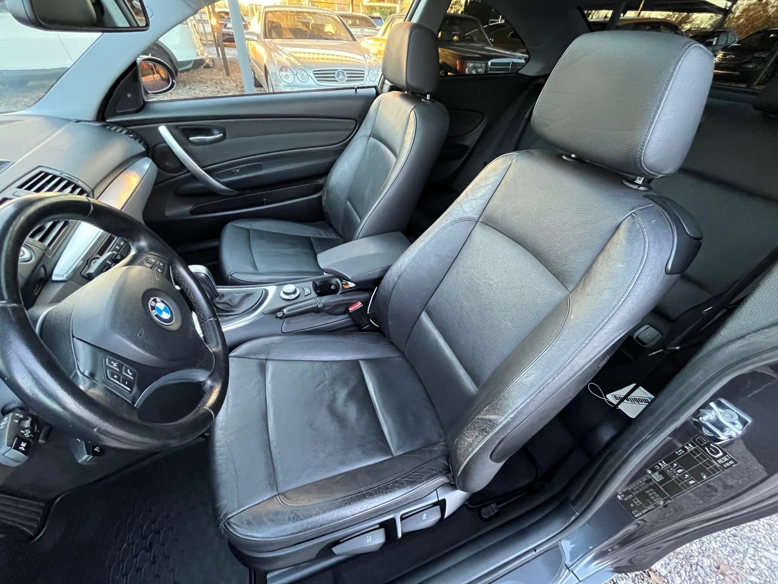 BMW 123 ШВЕЙЦАРИЯ/2.0D/204к.с/Автомат/Кожа , снимка 10 - Автомобили и джипове - 54918112