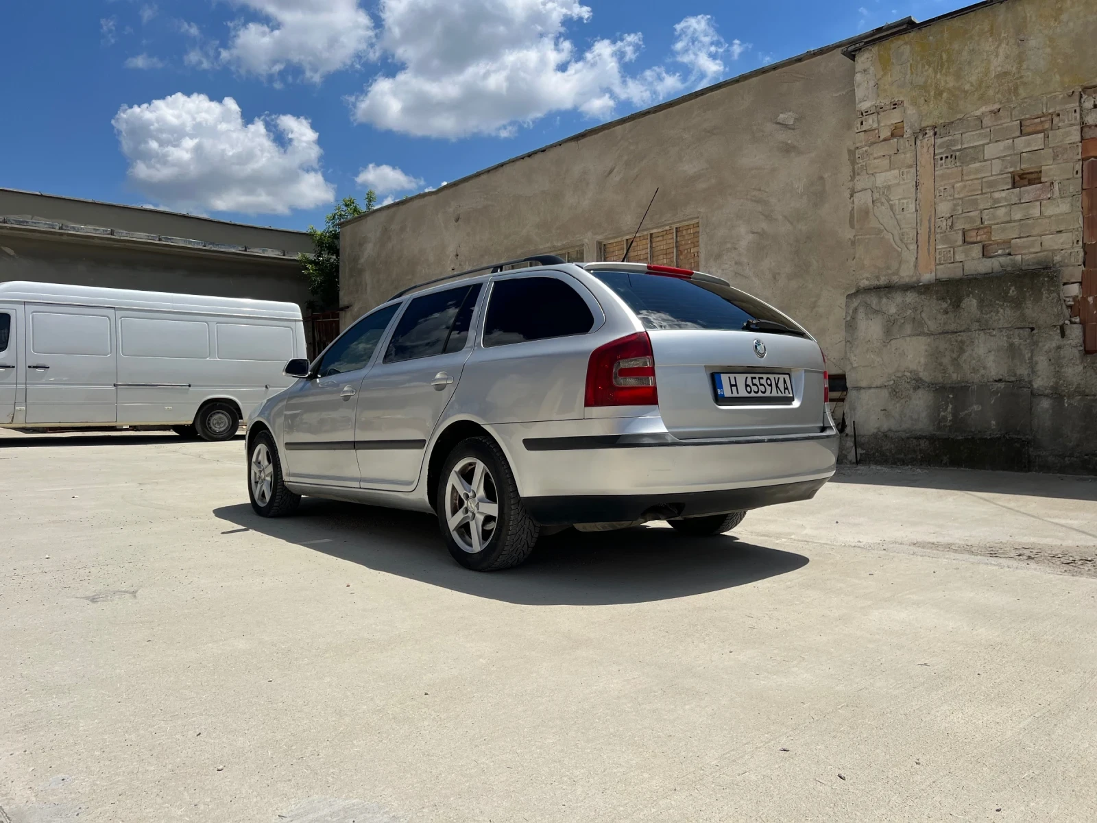 Skoda Octavia, снимка 4 - Автомобили и джипове - 55170285