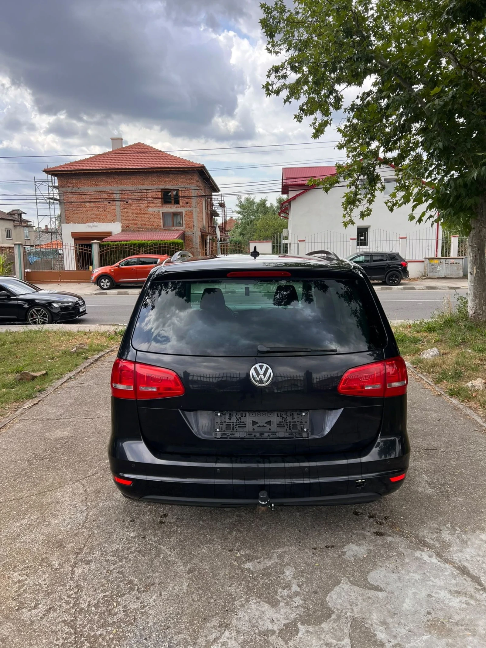VW Sharan, снимка 5 - Автомобили и джипове - 55175427
