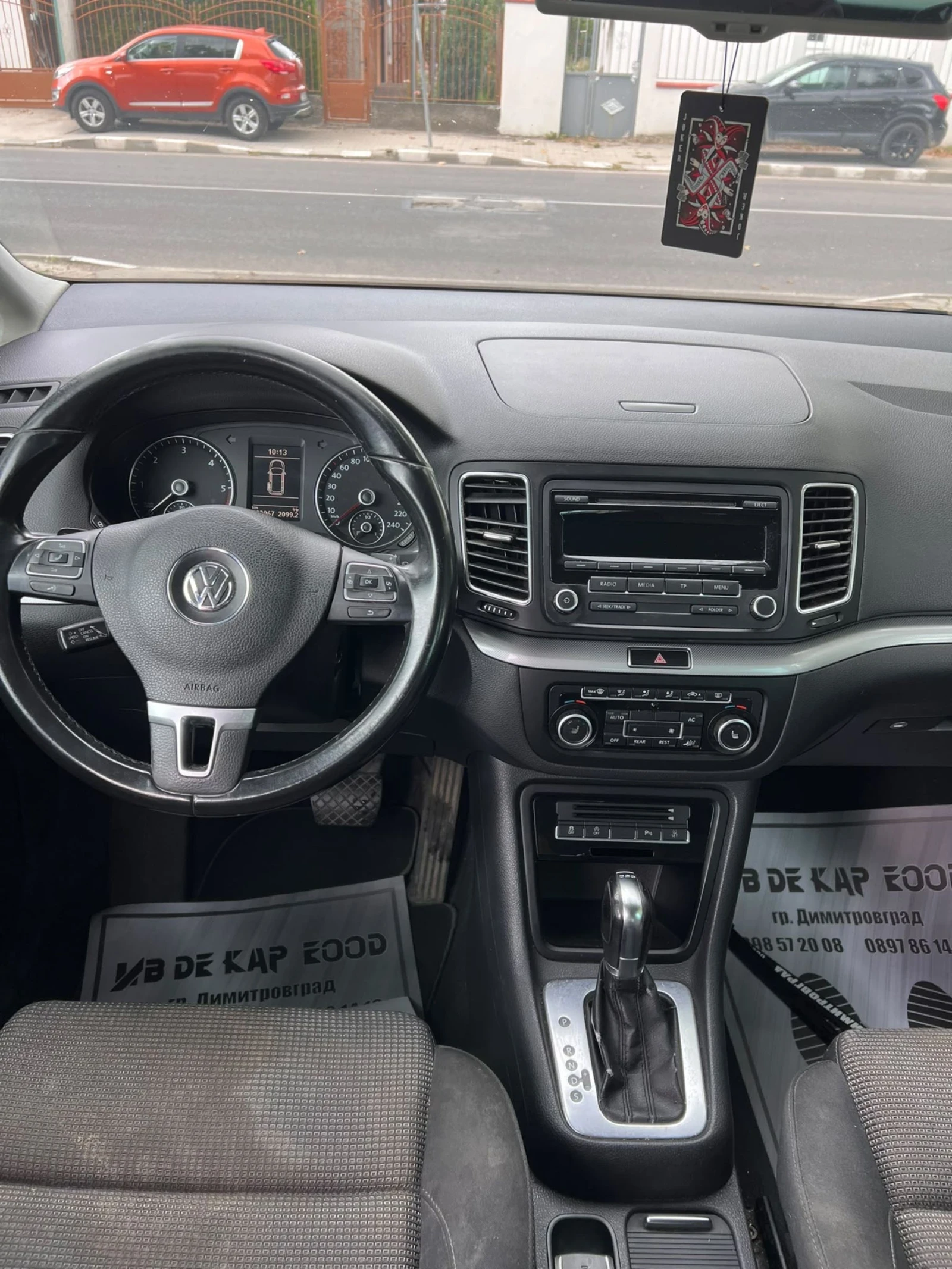 VW Sharan, снимка 10 - Автомобили и джипове - 55175427