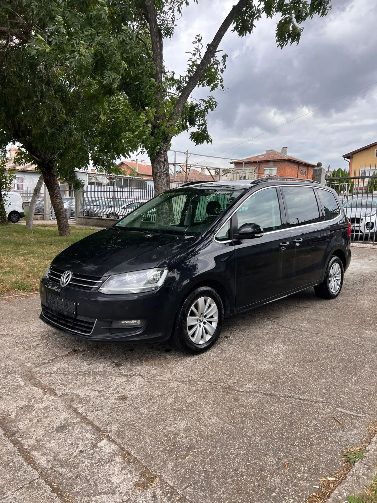 VW Sharan