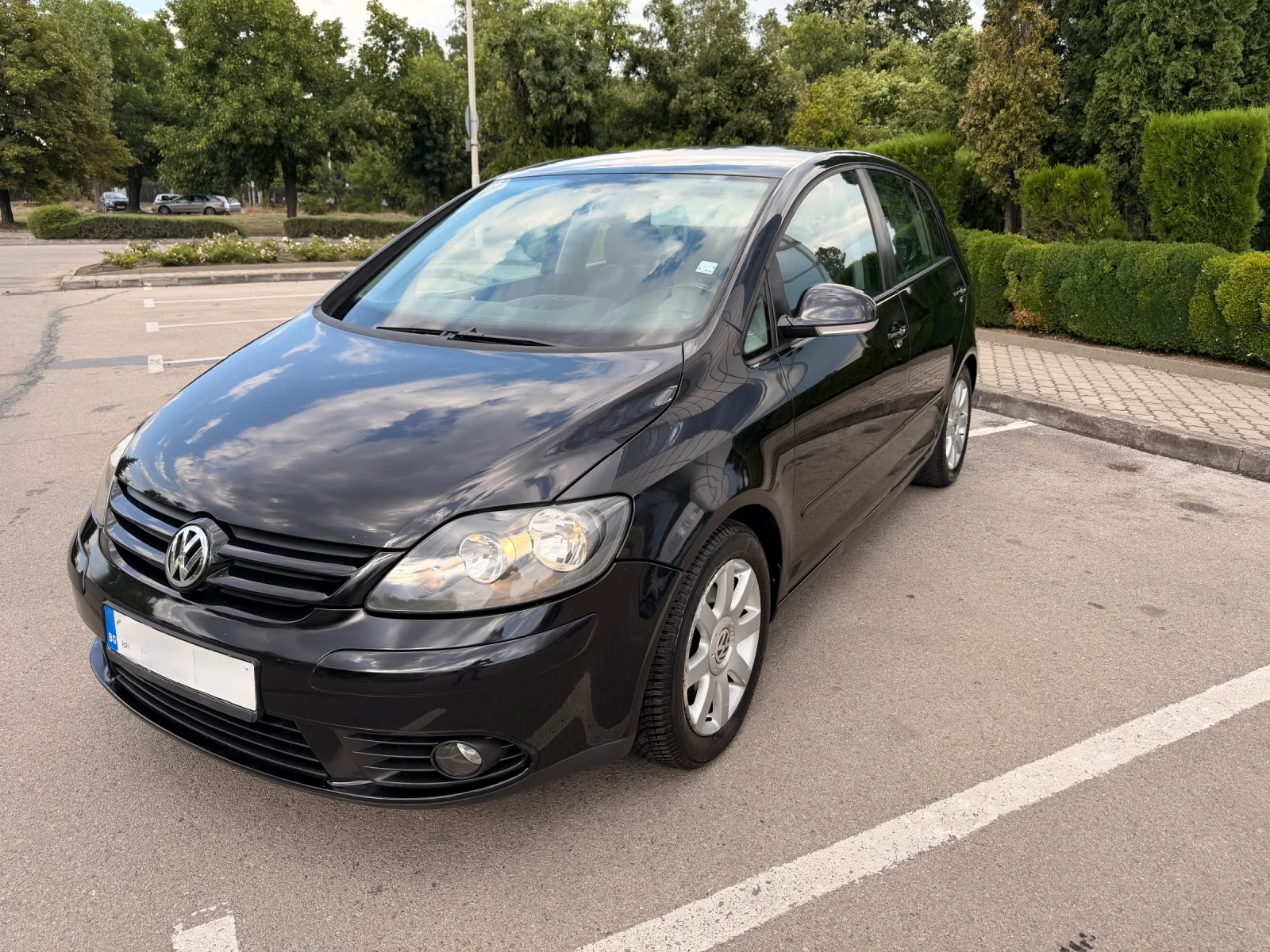 VW Golf Plus  Климатроник , снимка 3 - Автомобили и джипове - 55616396