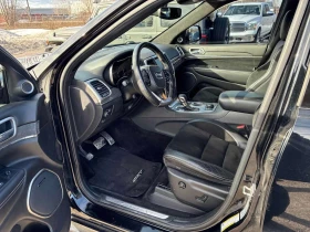 Jeep Grand cherokee * SRT * PANO* KEYLESS* ПОДГРЕВ*  - 27000 € / 52807.41 лв. - 61303430 5