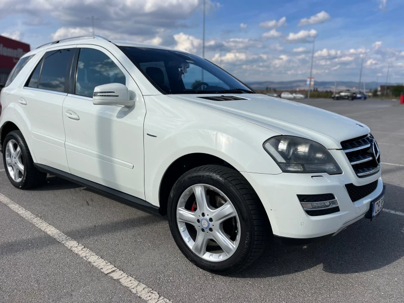 Mercedes-Benz ML 350 Grand Edition , снимка 2 - Автомобили и джипове - 47355169