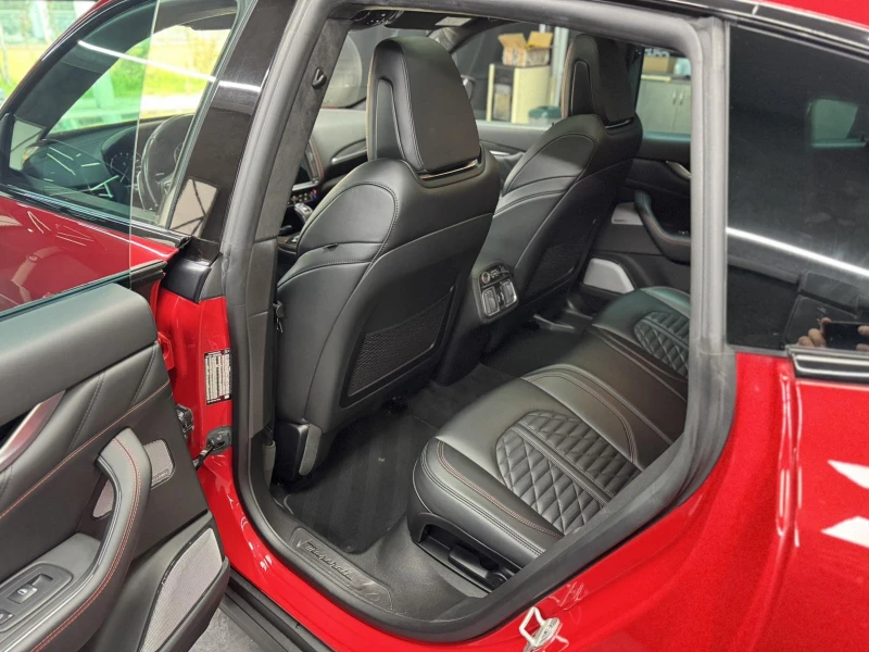 Maserati Levante F Tributo, снимка 9 - Автомобили и джипове - 51046675