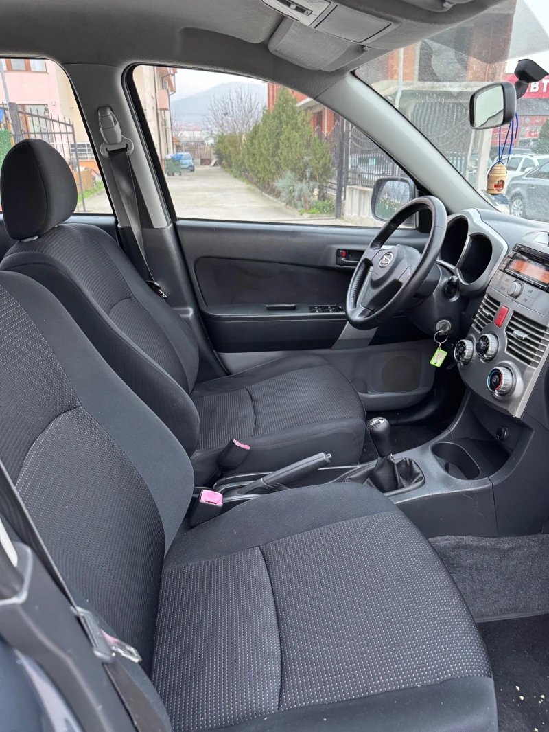 Daihatsu Terios, снимка 8 - Автомобили и джипове - 52880489
