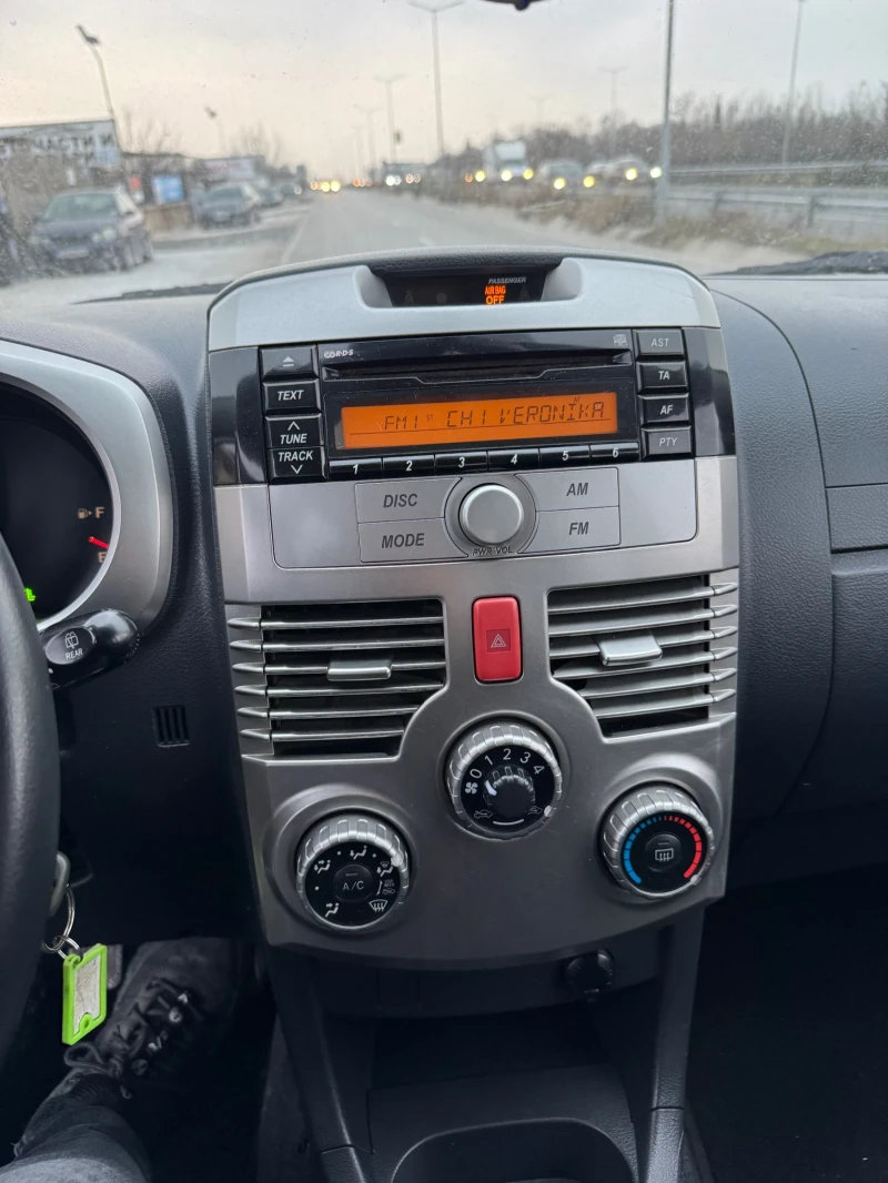 Daihatsu Terios, снимка 10 - Автомобили и джипове - 52880489