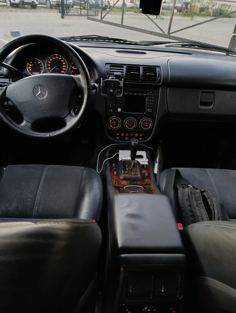 Mercedes-Benz ML 270, снимка 7 - Автомобили и джипове - 52891395