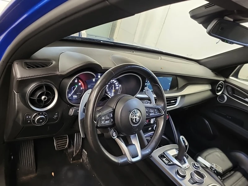Alfa Romeo Stelvio * VELOCE * CARFAX * БЕЗ ПЪРВОНАЧАЛНА ВНОСКА, снимка 10 - Автомобили и джипове - 53253697