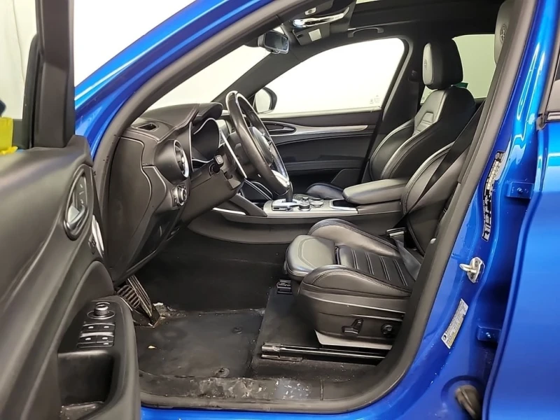 Alfa Romeo Stelvio * VELOCE * CARFAX * БЕЗ ПЪРВОНАЧАЛНА ВНОСКА, снимка 5 - Автомобили и джипове - 53253697