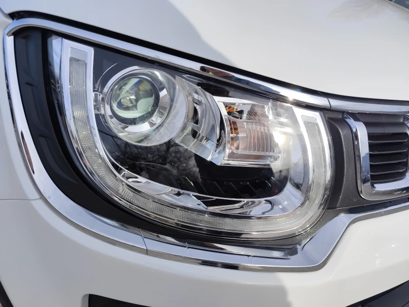 Suzuki Ignis 1.2i* HYBRID* EURO6D* LED* CAMERA* 50000km!, снимка 14 - Автомобили и джипове - 53596613