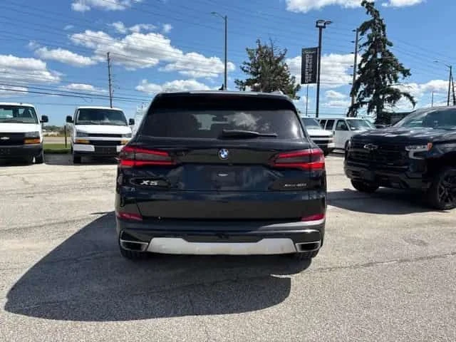 BMW X5 xDrive40i | ПАНО | HUD | 360  | ФИКСИРАНА ЦЕНА, снимка 3 - Автомобили и джипове - 53720628