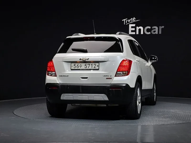 Chevrolet Trax 1.4, снимка 4 - Автомобили и джипове - 54327833