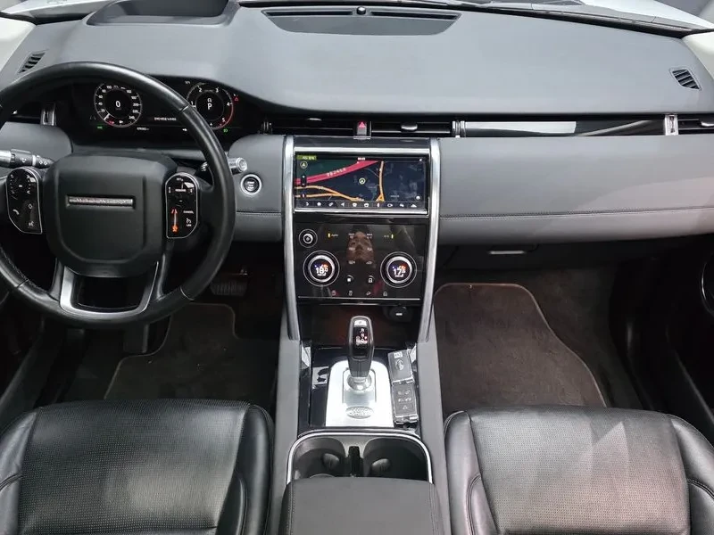 Land Rover Discovery Sport, снимка 7 - Автомобили и джипове - 54834157