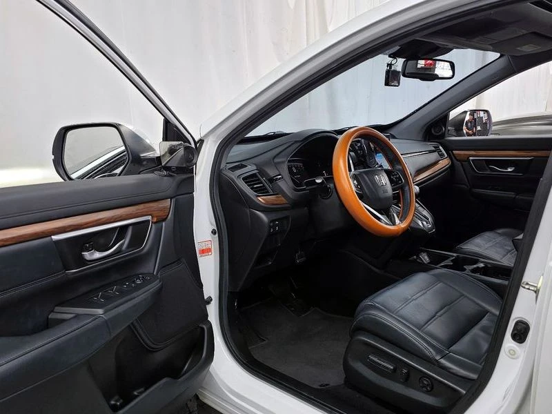 Honda Cr-v 1.5 Automatic, снимка 10 - Автомобили и джипове - 55923240