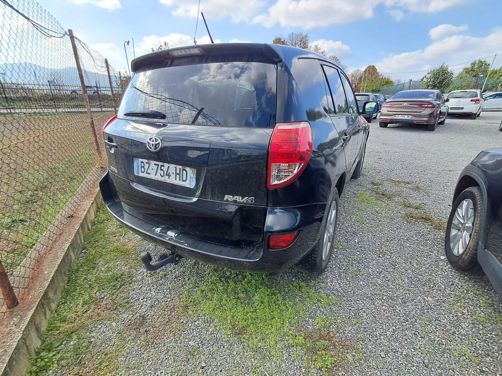 Toyota Rav4 2.2 D4D - изображение 3