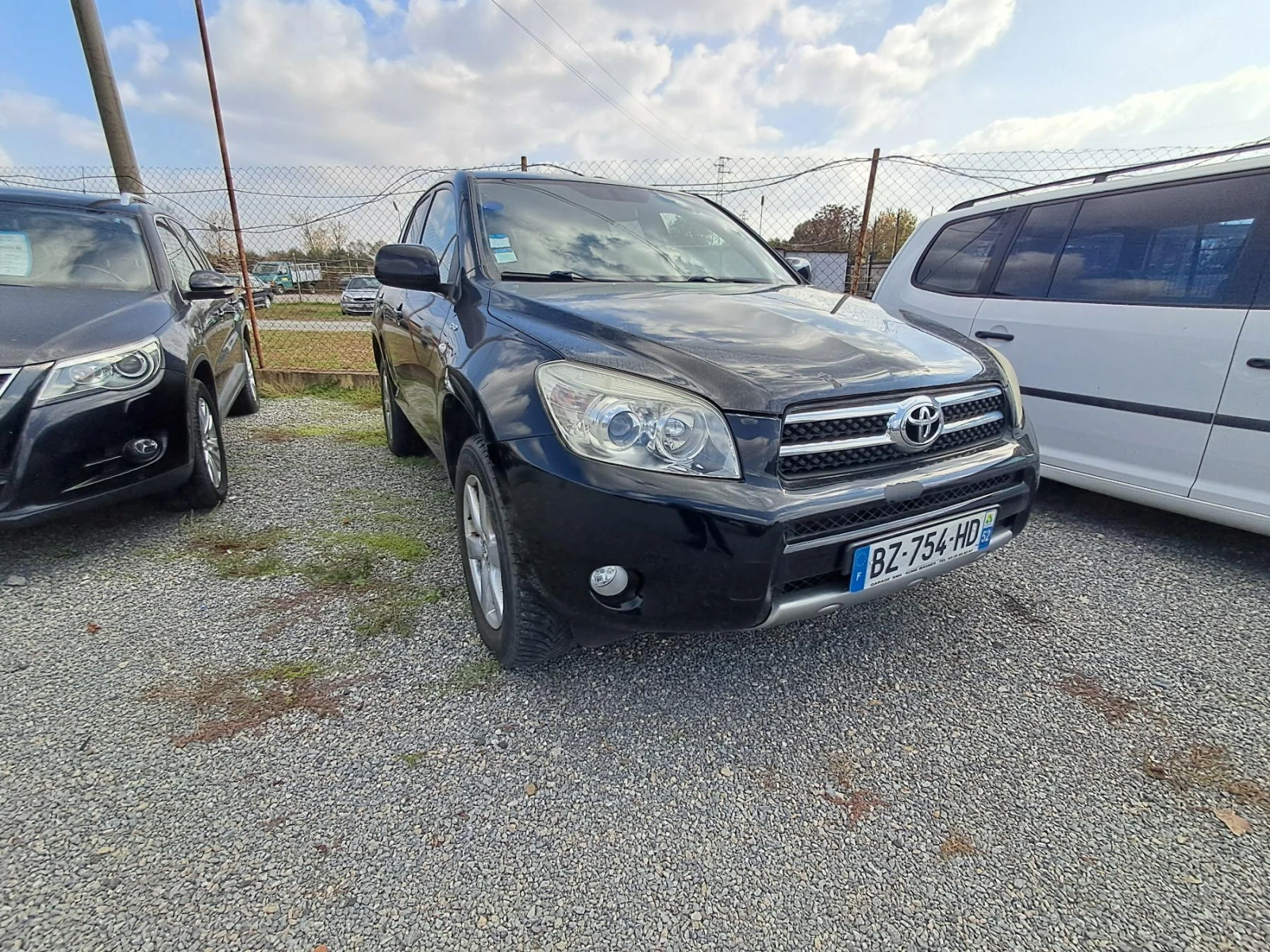 Toyota Rav4 2.2 D4D - изображение 2