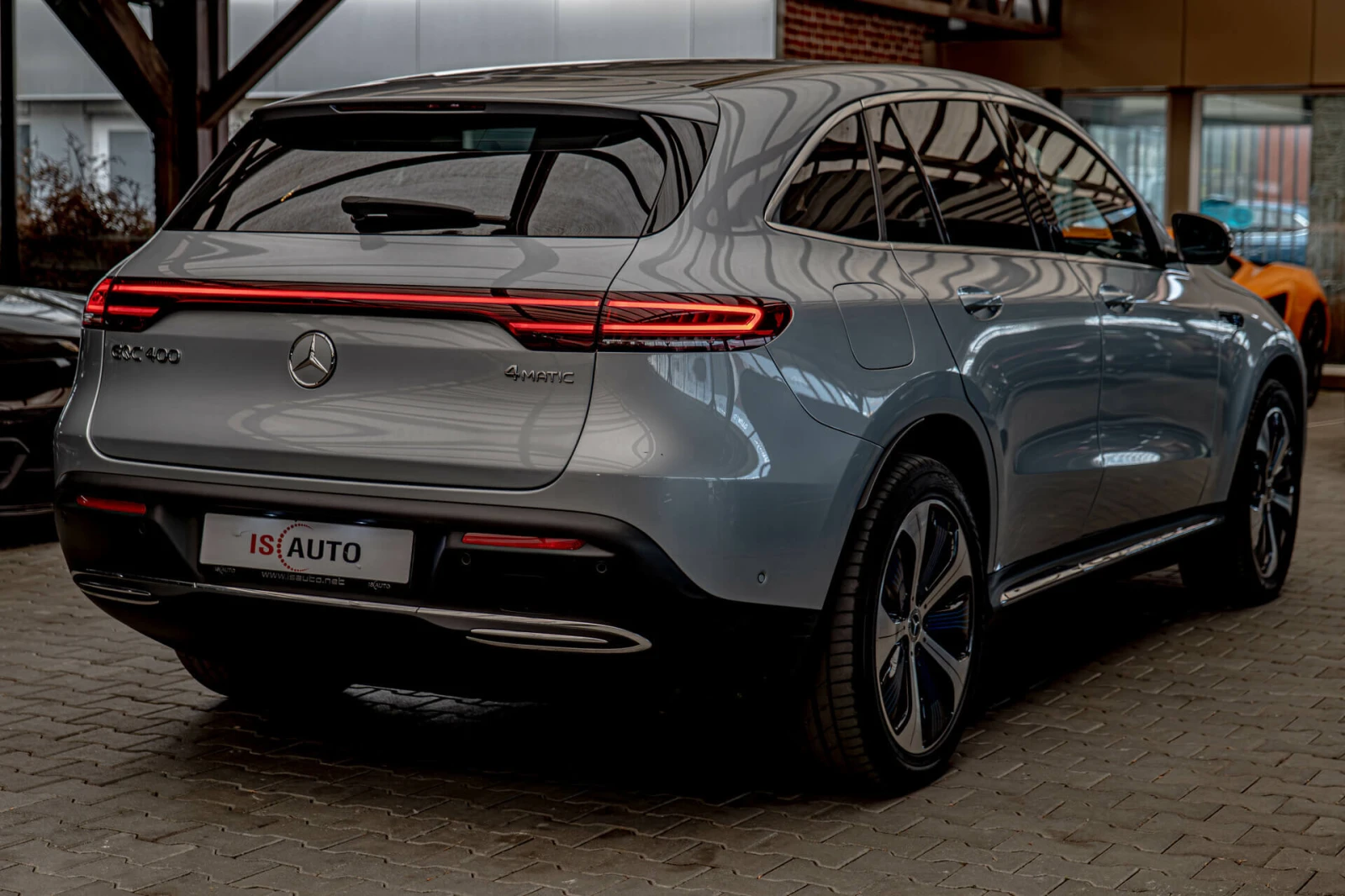 Mercedes-Benz EQC 400/4Matic/Камера360/Dynamic Select/Подгрев - изображение 5