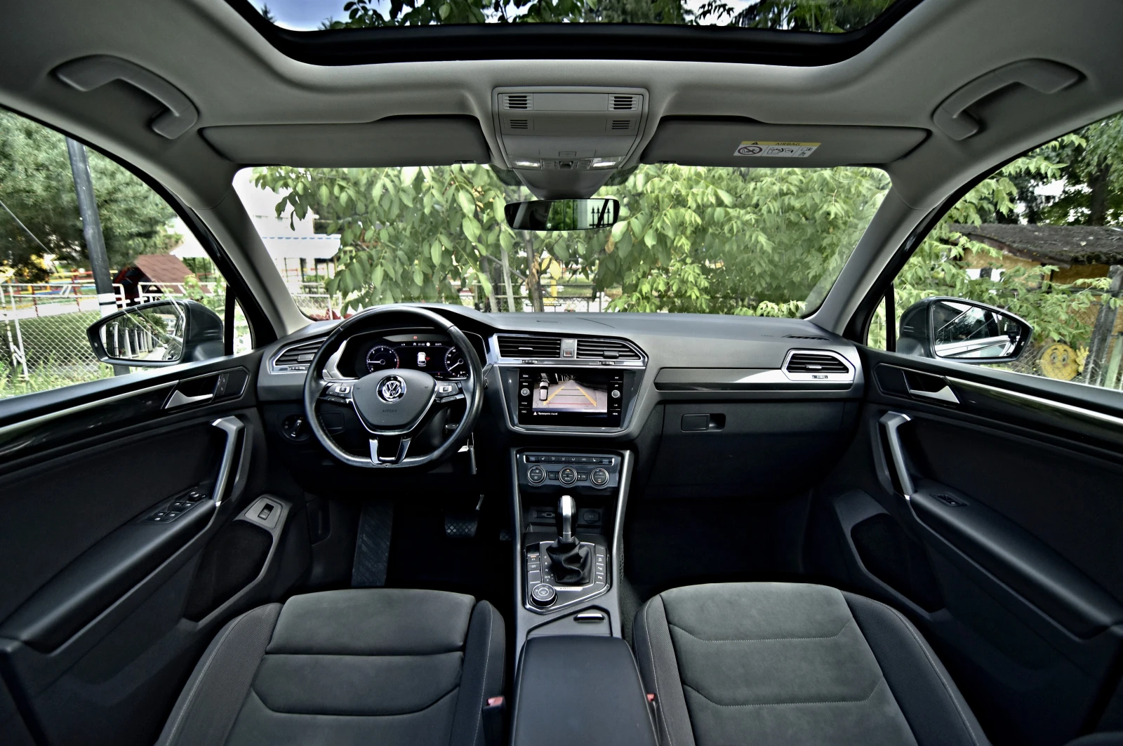 VW Tiguan 2.0TDI/R Line/4motion/ACC/Camera/Massage/Panorama | Mobile.bg   15