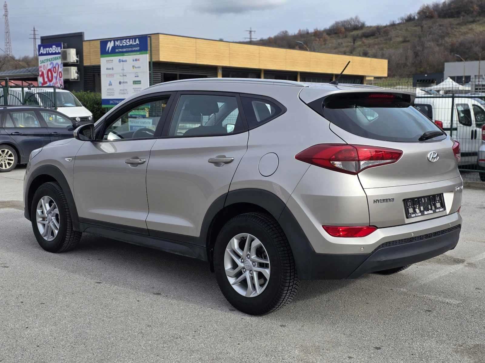 Hyundai Tucson 1.7 CRDI - изображение 4