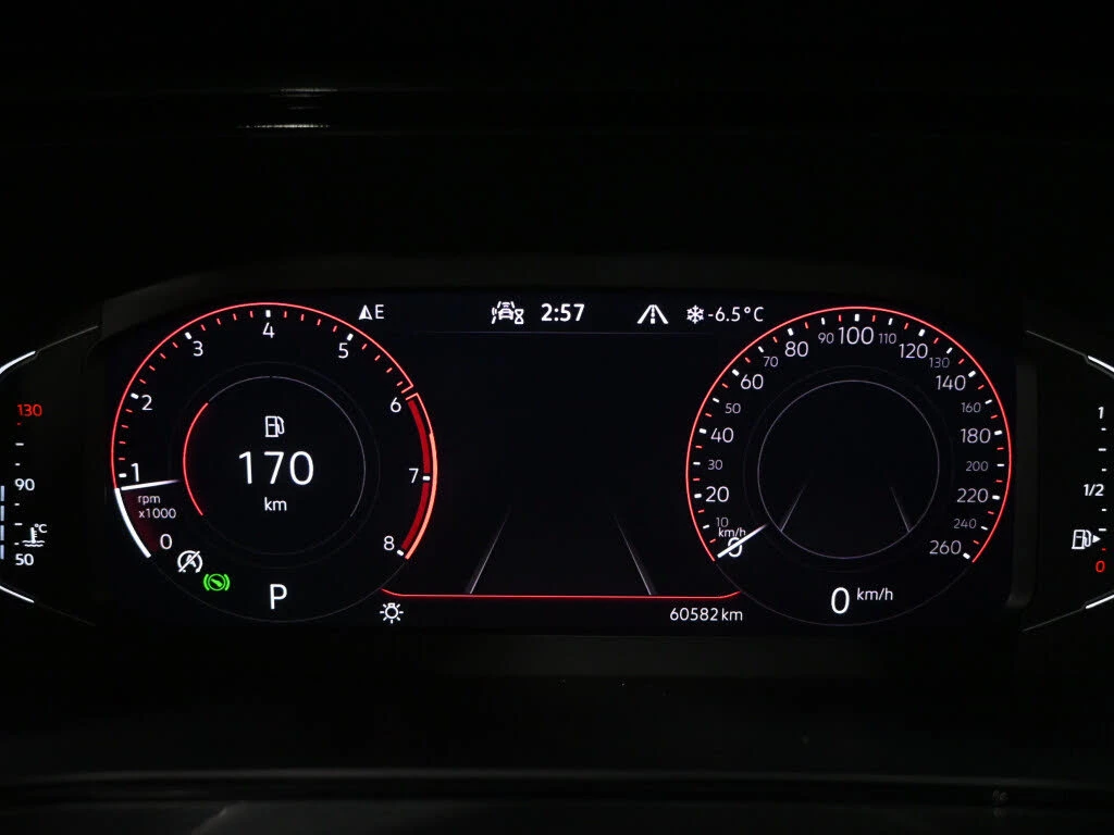 VW Taos Highline* 4Motion* АвтоКредит* (ЦЕНА ДО БГ) - изображение 9