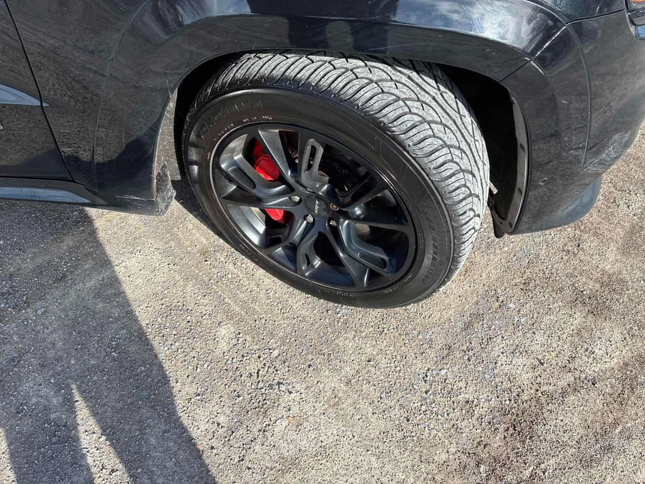 Jeep Grand cherokee * SRT * PANO* KEYLESS* ПОДГРЕВ* , снимка 7 - Автомобили и джипове - 53836534