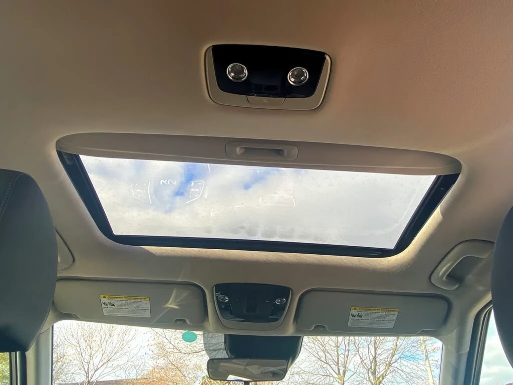 Kia Seltos EX Premium* AWD* АвтоКредит* (ЦЕНА ДО БГ), снимка 16 - Автомобили и джипове - 53839704