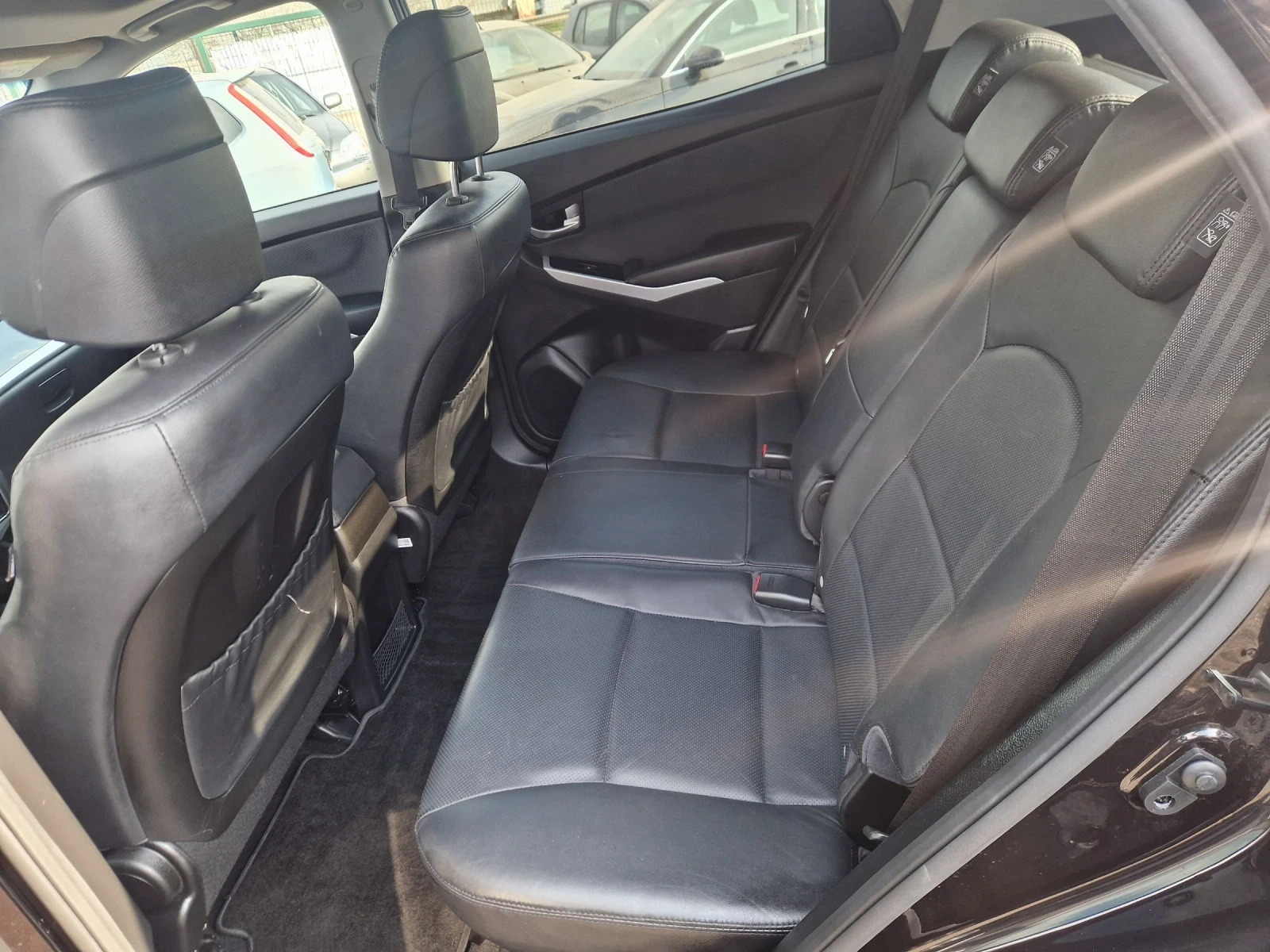 SsangYong Korando 2.2D 177HP.FACE LIFT.FULL ITALIA, снимка 10 - Автомобили и джипове - 53994092