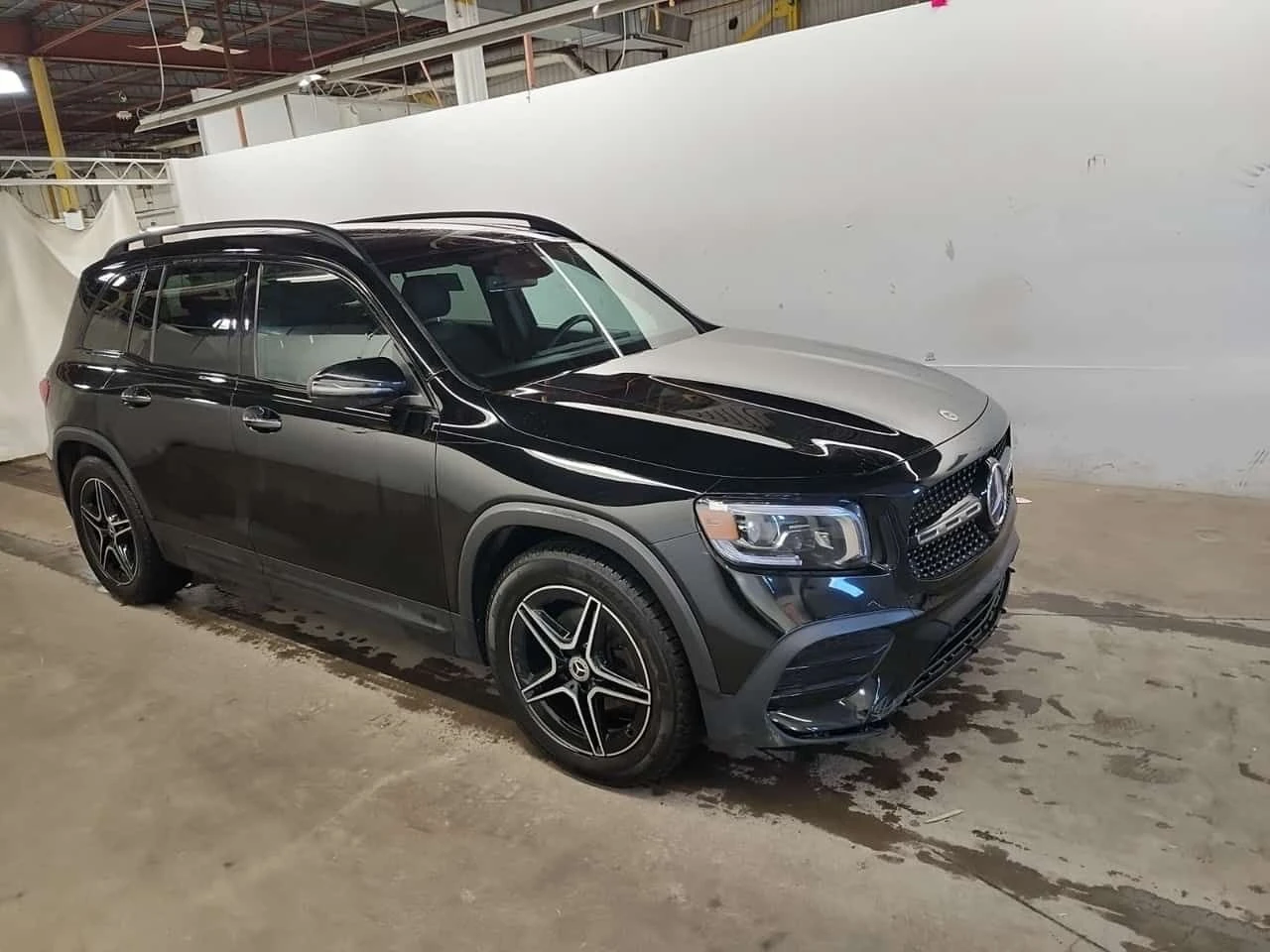 Mercedes-Benz GLB 250 | DISTRONIC | 360 | PANO | MEMORY | , снимка 2 - Автомобили и джипове - 54111174