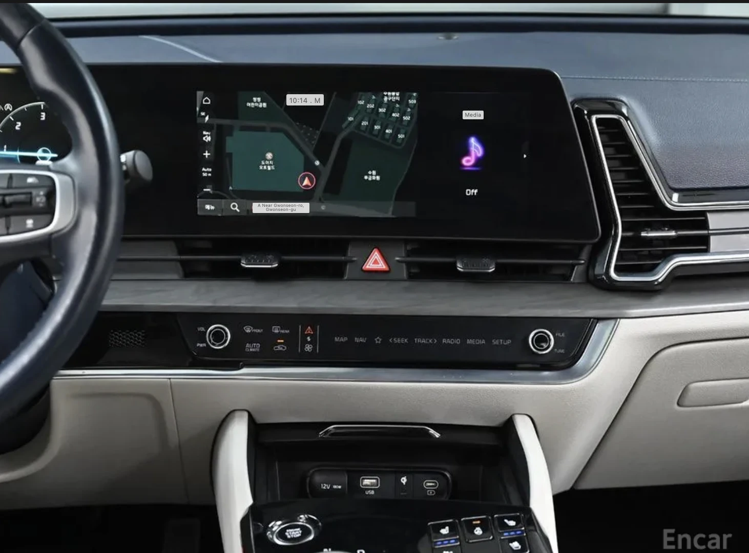 Kia Sportage SIGNATURE* 4WD* ПОДГРЕВ* ОБДУХВАНЕ* НАВИ* КАМЕРА, снимка 14 - Автомобили и джипове - 54117037