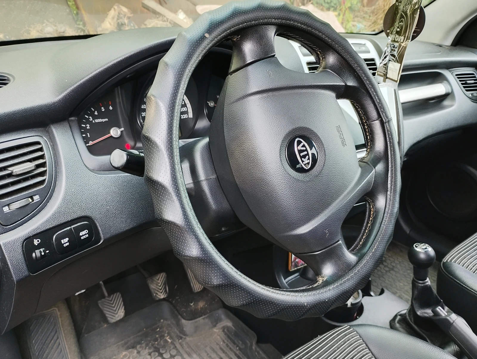 Kia Sportage, снимка 3 - Автомобили и джипове - 56219674